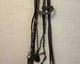 455 Vintage horsehair bridle with Winchester bit and matching horsehair reins