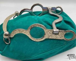 193  Sterling silver show bit 