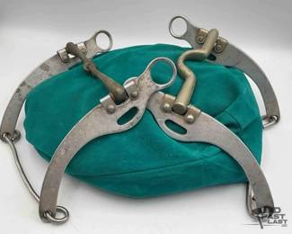 365  2  Vintage Quick bits  2 different mouthpieces 