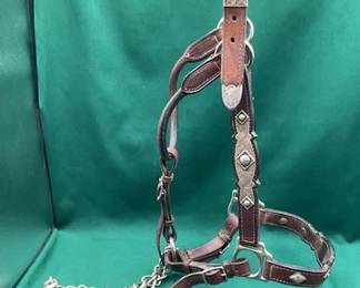 430  Vintage sterling silver engraved show halter with lead 