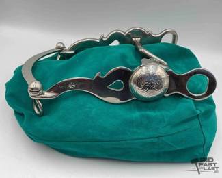 240 Les Vogt show bit