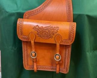 397  Vic Bennett saddle bags 
