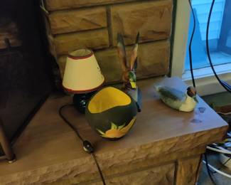 mini lamp and ceramic birds 
