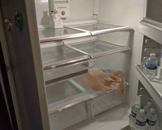 fridge 