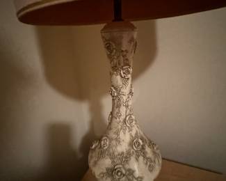 MCM White Floral/Roses  Lamp
