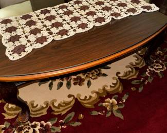 Vintage  Oval Coffee Table
Queen Anne