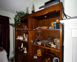 Beautiful Solid Wood Bookshelves/Cabinet
