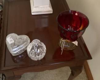 Amberina 10 lidded Crystal covered dish 5 each