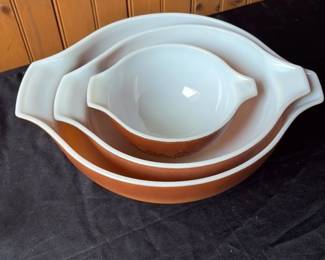 Pyrex "Butterprint" Turquoise Nesting Mixing Bowls Set 