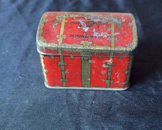 Vintage "The Consolidated Tin" Tobacco Tin 