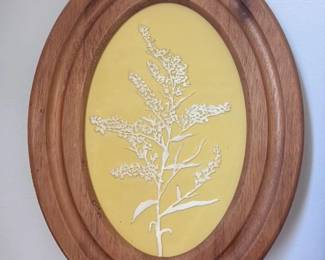 Vintage Oval Wood Framed Botanical Art Plaque 