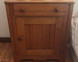 Antique Arts and Crafts Oak Nighstand 