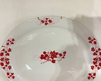 Vintage Corelle "Winter Frost White" Serving Platter with Red Grapes and Leaves 