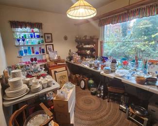 Kitchen is packed!!!