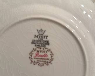 Myott "Richelieu" Dinner Plate