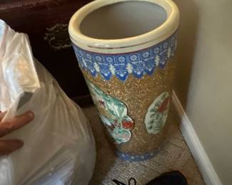 26Oct 26 2025 06 10pm9zyV