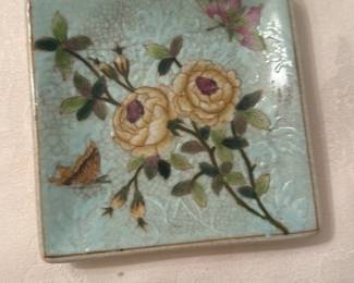 Chinese Celadon Crackle Glaze Plate with Roses and Butterflies