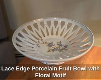 Lace Edge Porcelain Fruit Bowl with Floral Motif