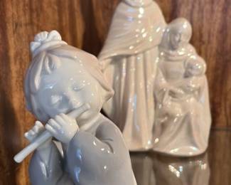 Lladro Porcelain Figurines Collections