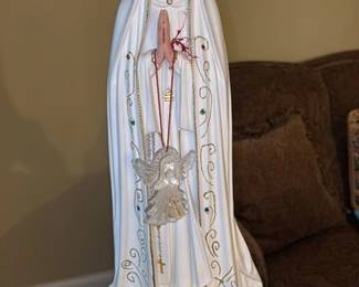 Our Lady of Fatima Statue