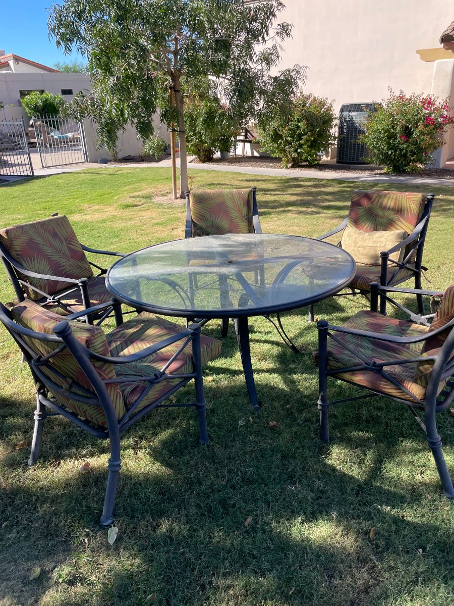 Glass top outdoor dining table $200 OBO