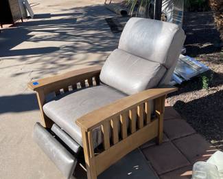 $30 recliner