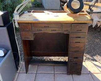 Work desk with lamps $30