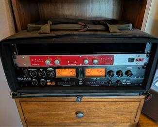 Rackmount studio audio processing setup with BBE 882i Sonic Maximizer and ART Pro VLA II – Two Channel Opto Tube Leveling Amplifier
