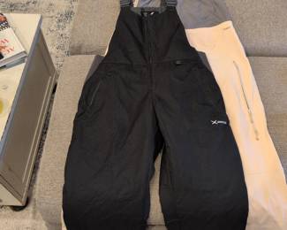 Strafe eVent mens LG ski bib, Arctix ladies LG ski bib