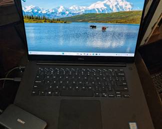 Dell XPS 15 7590 – Fully Loaded 4K Creator Laptop
• Intel Core i9-9980HK (8-core)
• 64GB RAM (rare upgrade!)
• 1TB NVMe SSD
• 15.6" 4K UHD (3840×2160) IPS Display
• Intel UHD Graphics 630
• Windows 11 Home – freshly reset and ready