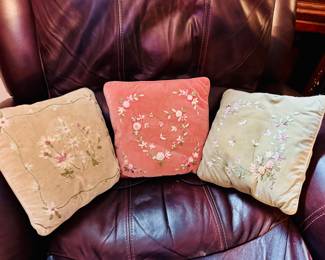 3 vintage pillows