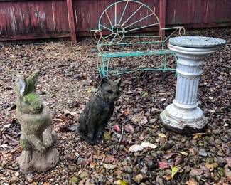 Many outdoor garden pieces
