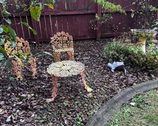 Many outdoor garden pieces