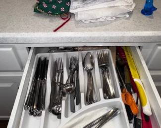 Silverware and kitchen gadgets