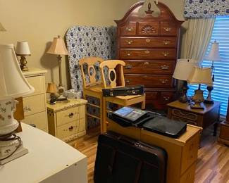 Chest of Drawer (handpainted)