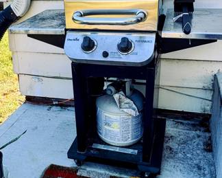 gas grill