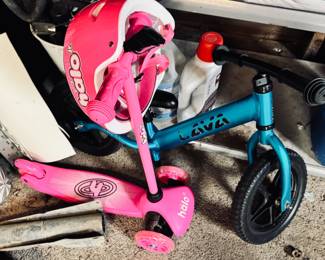 small scooter, small bike