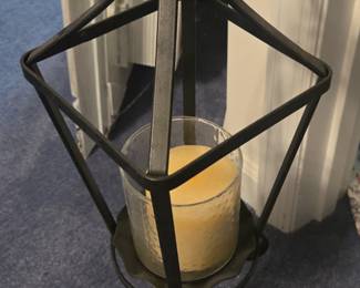 Candle holder