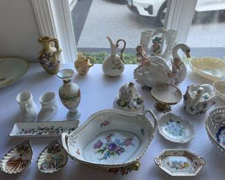 Porcelain: Dresden; Royal Doulton etc.