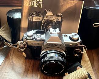 vintage Cannon AE-1