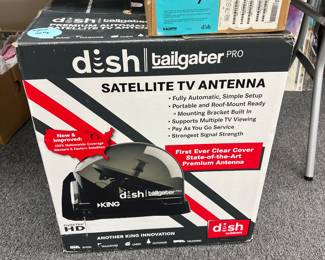 Dish Tailgater satellite antenna