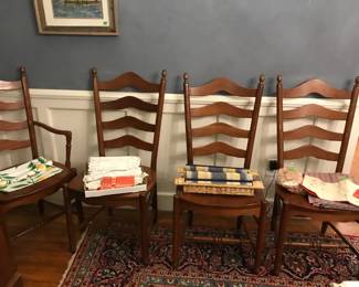 Dining room chairs to go with DR table