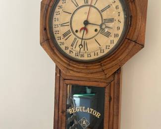 Vintage Rare REGULATOR Clock