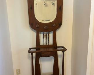 Vintage Hall/Bathroom Tree