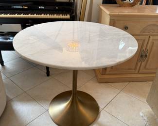 Marble top table w/gold base