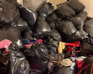 All brand
New clothes with tags. We
Had to put a ton in bags because there was too much!!