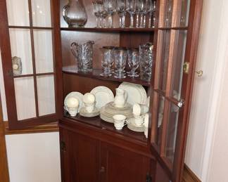 Craftique Corner Cabinet 