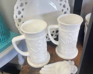 VINTAGE MILK GLASS