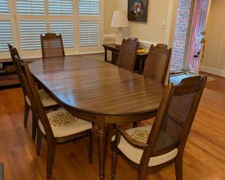 Heywood Wakefield Dining Table and Dining Chairs