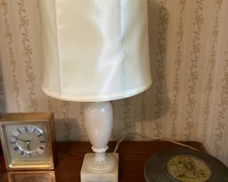 Aladdin Alacite lamp